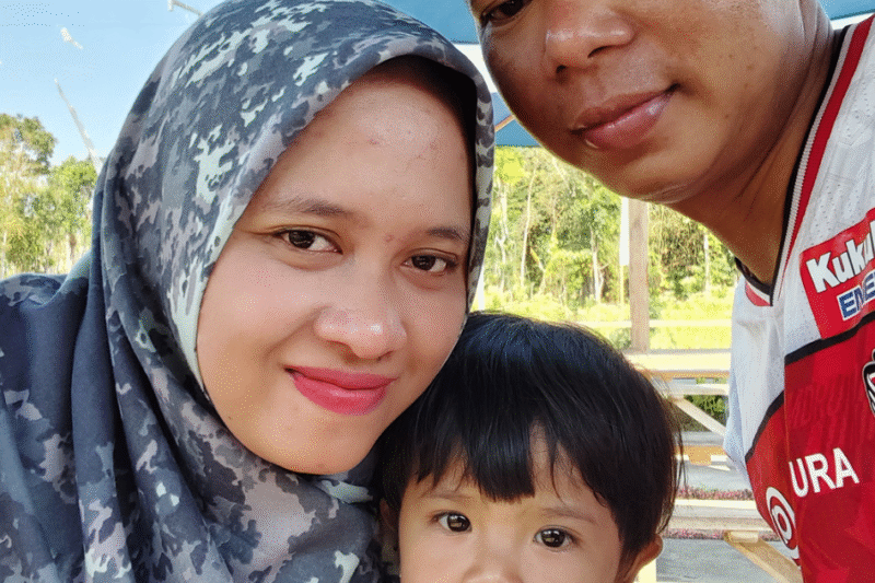 Menavigasi Labirin Pengasuhan: Rekomendasi Buku Parenting Terbaik untuk Setiap Tahap Perkembangan Anak