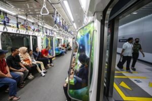 MRT Jakarta: Lebih dari Sekadar Moda Transportasi, Sebuah Transformasi Kota