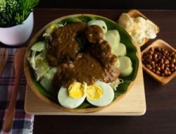 Mengulik Ranah Kuliner Indonesia: Inovasi, Tren, dan Tantangan di Balik Kelezatan