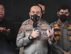 Sorotan dan Tantangan Polri di Tengah Dinamika Masyarakat: Mengupas Isu-isu Terkini dan Upaya Transformasi